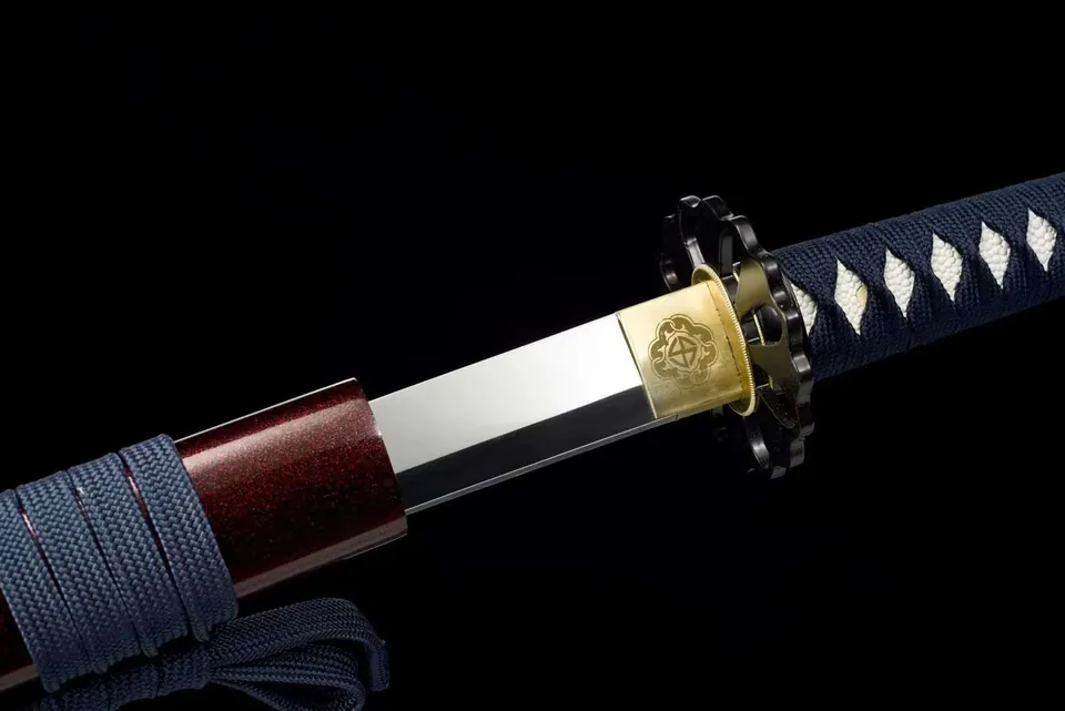 Katana Yougan en acier au manganèse poli miroir, saya rouge, vue 5