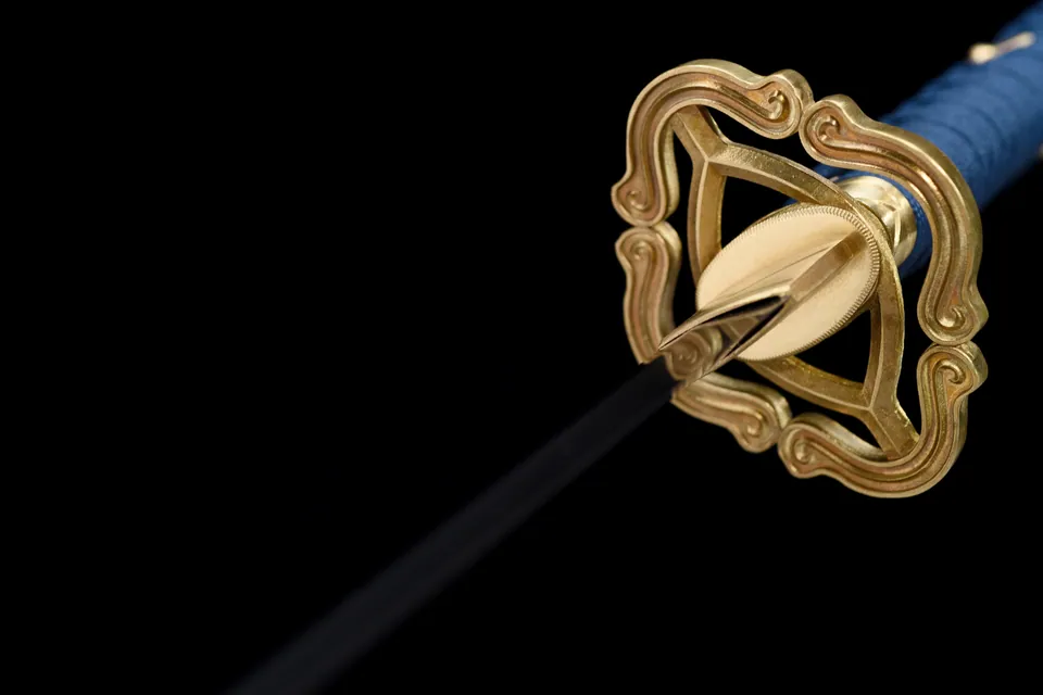 Katana Sabre de la défiance inspiré de Zelda, acier T10 à hamon, vue 4