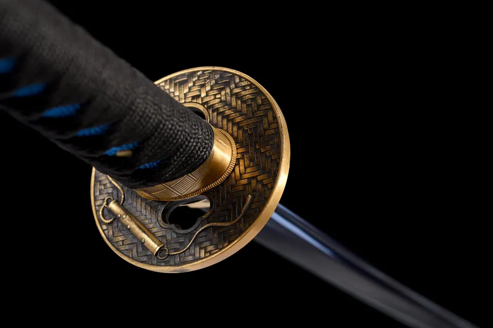 Katana Kinmon, sabre japonais proposé affûté ou non affûté, vue 2