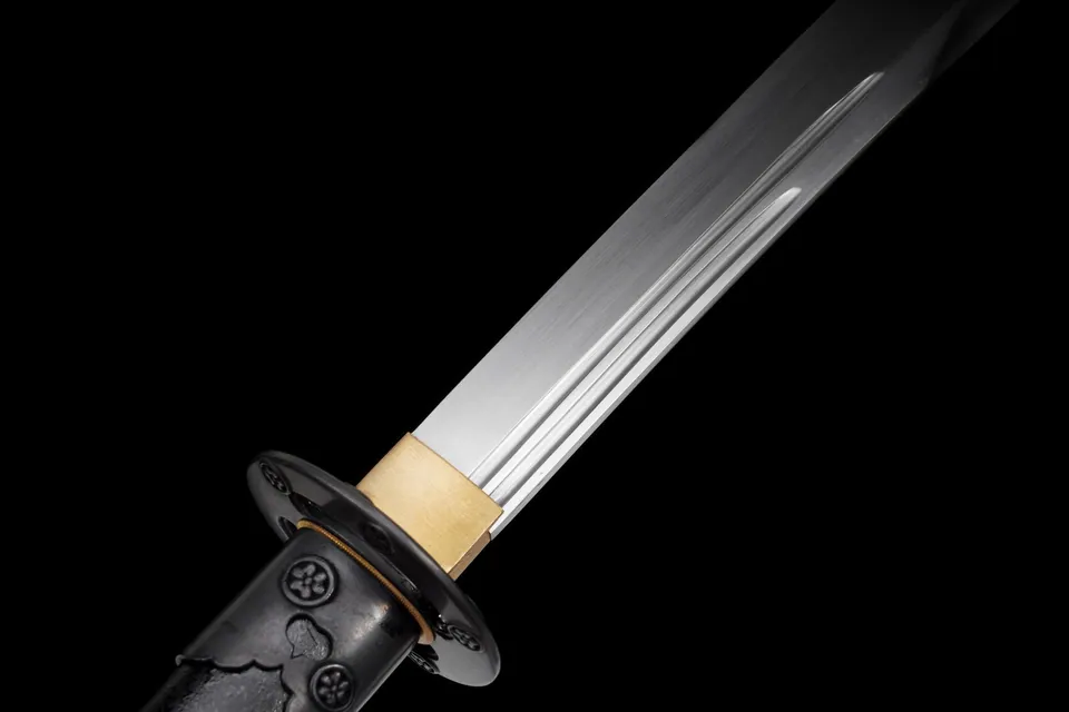 Naginata Kurohana en acier au manganèse, hampe noire de 182 cm, vue 4