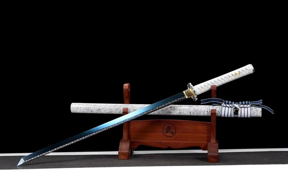 Ninjatō Fuyu en acier carbone bleu, fourreau laqué blanc, vue 4
