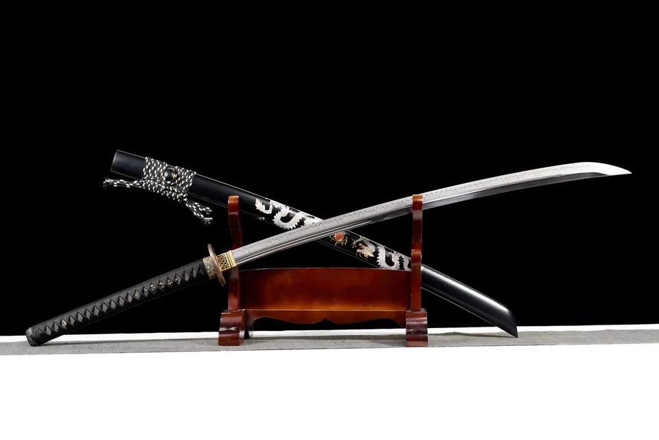 Ōdachi Dragon en acier T10, menuki dragon, tsuka de 41 cm, 118 cm, vue 3