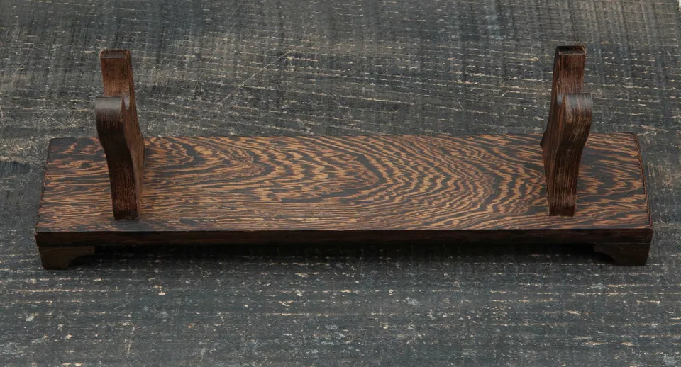 Support Heiwa en bois de rosewood, 37 cm de long, 0,5 kg, vue 2