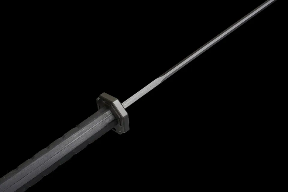 Épée longue tactique Tachi Fantôme, lame SK5 de 72 cm, vue 8