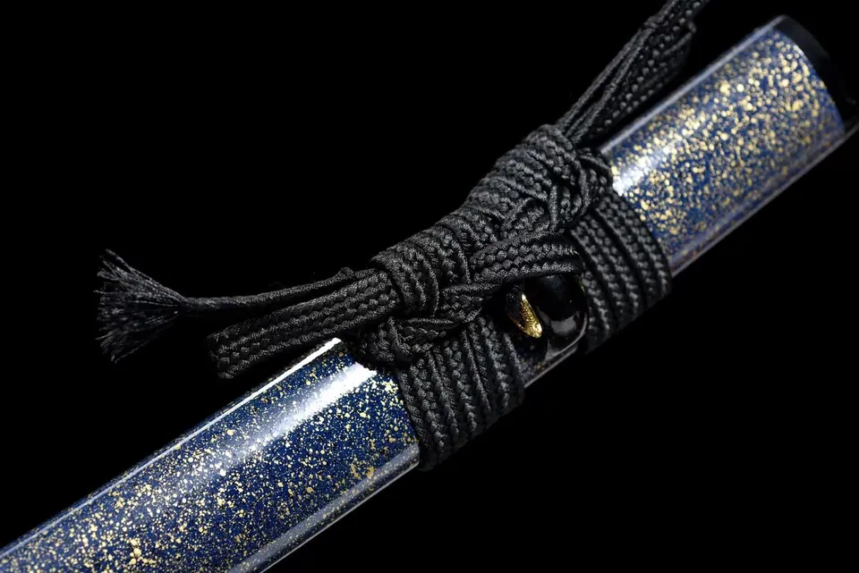 Wakizashi Ao en acier damas, tsuka en galuchat blanc, vue 6