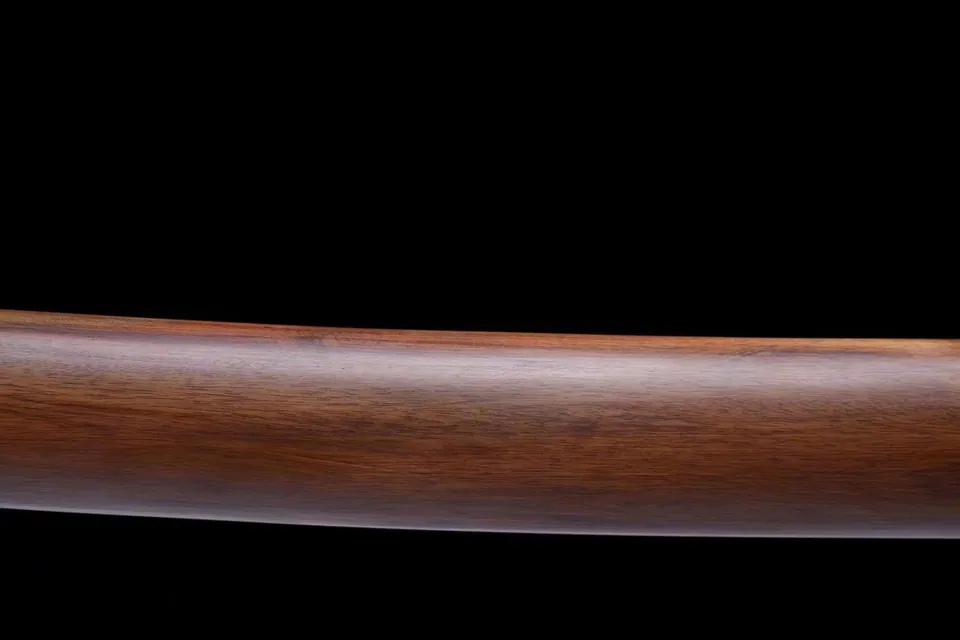 Wakizashi Hayashi en acier T10, monture en bois sans tsuba, vue 5